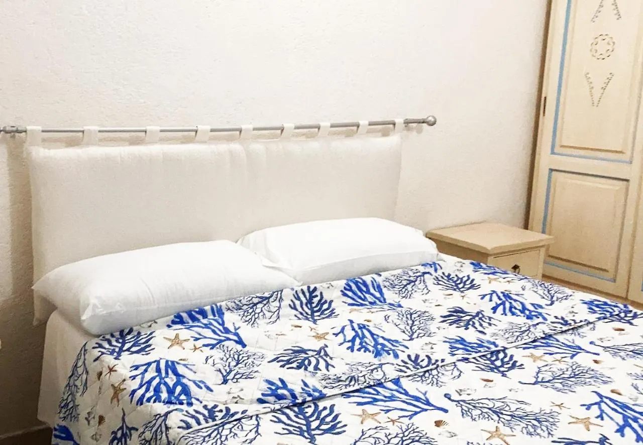 Aparthotel Le Gemme Di Mirto Palau 0*,  Italia