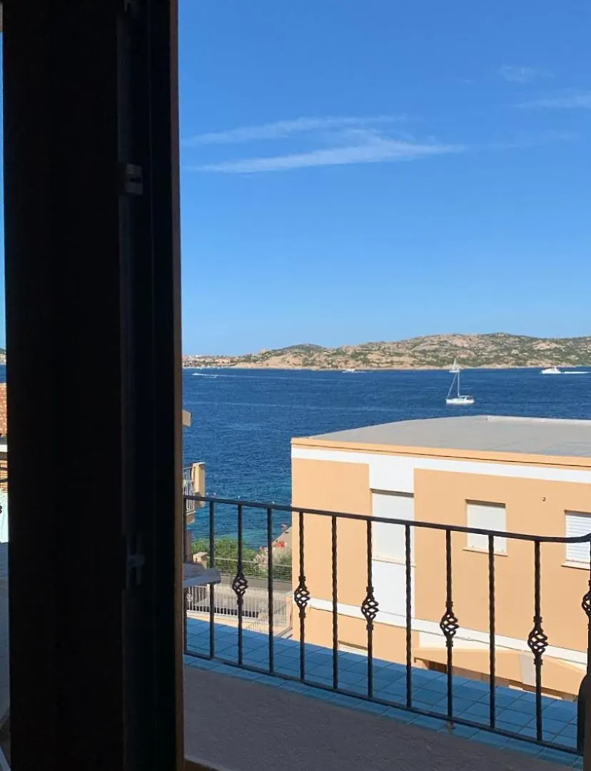 Aparthotel Le Gemme Di Mirto Palau 0*,